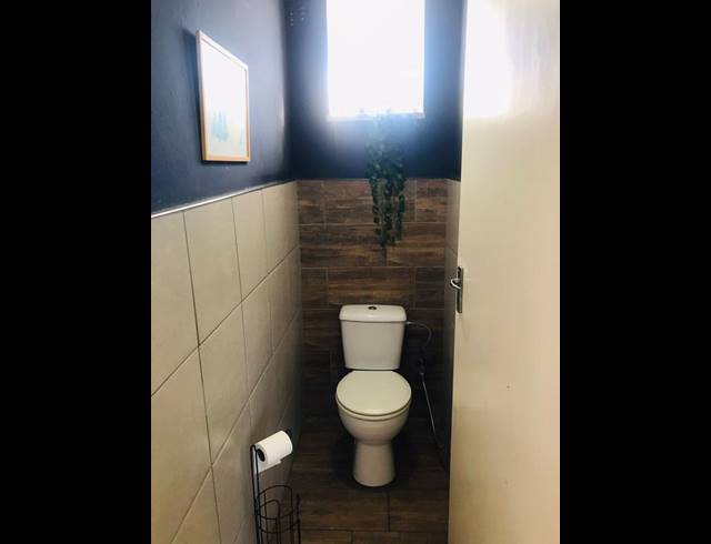 1 BEDROOM APARTMENT FOR SALE IN SUNNYRIDGE